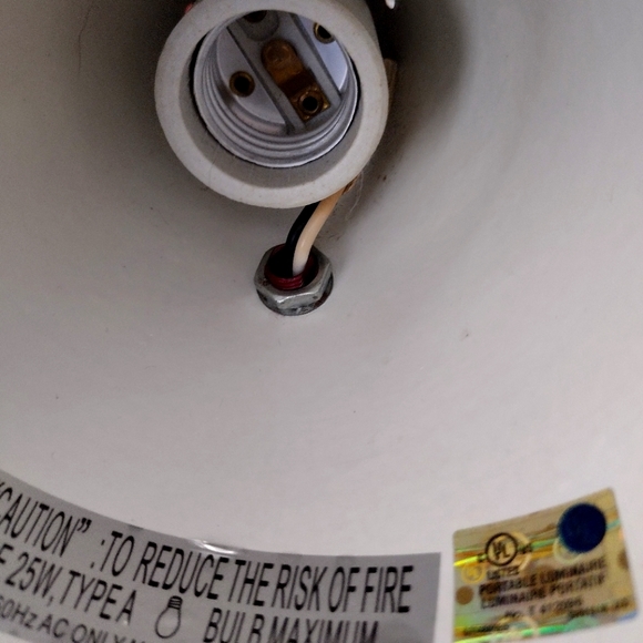 Lamp - Picture 2 of 3